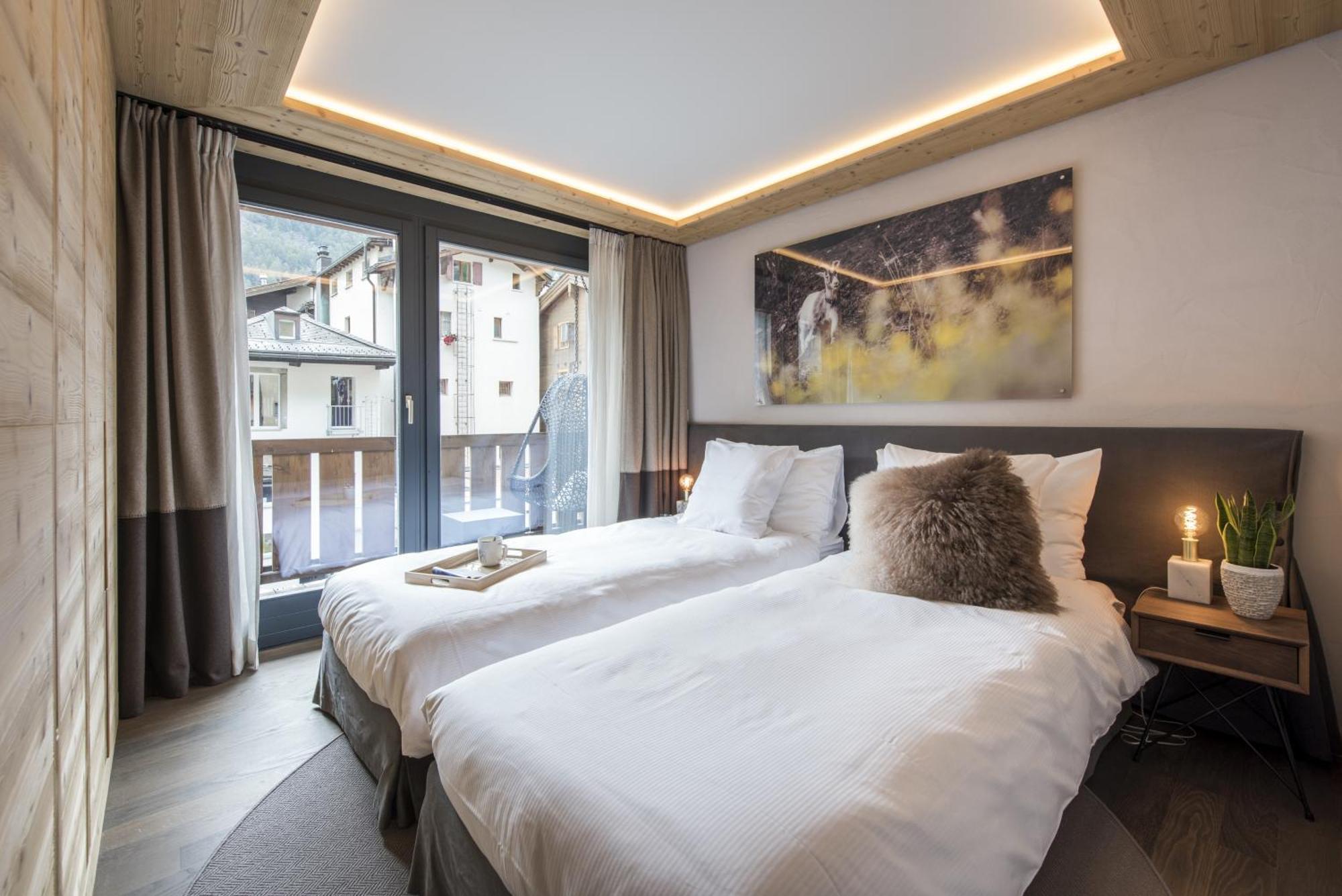 Luxury Chalets & Apartments By Mountain Exposure Zermatt Room photo